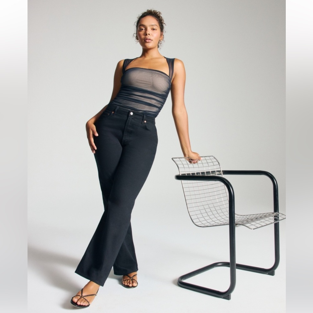 Curve Love High Rise 90s Relaxed Jean